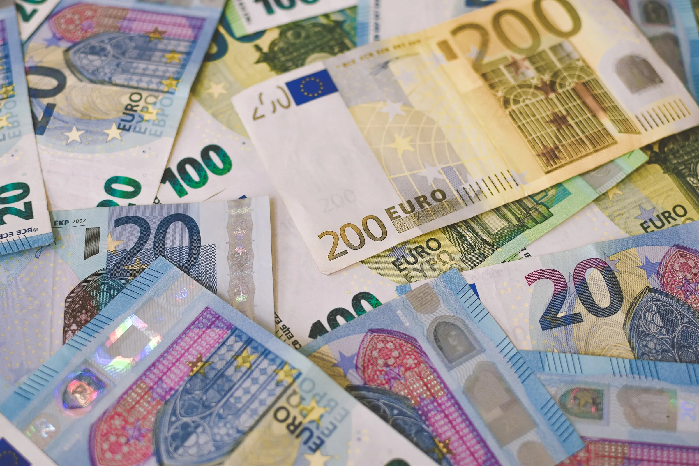 Dónde invertir 30.000 euros en 2026 con rentabilidad real