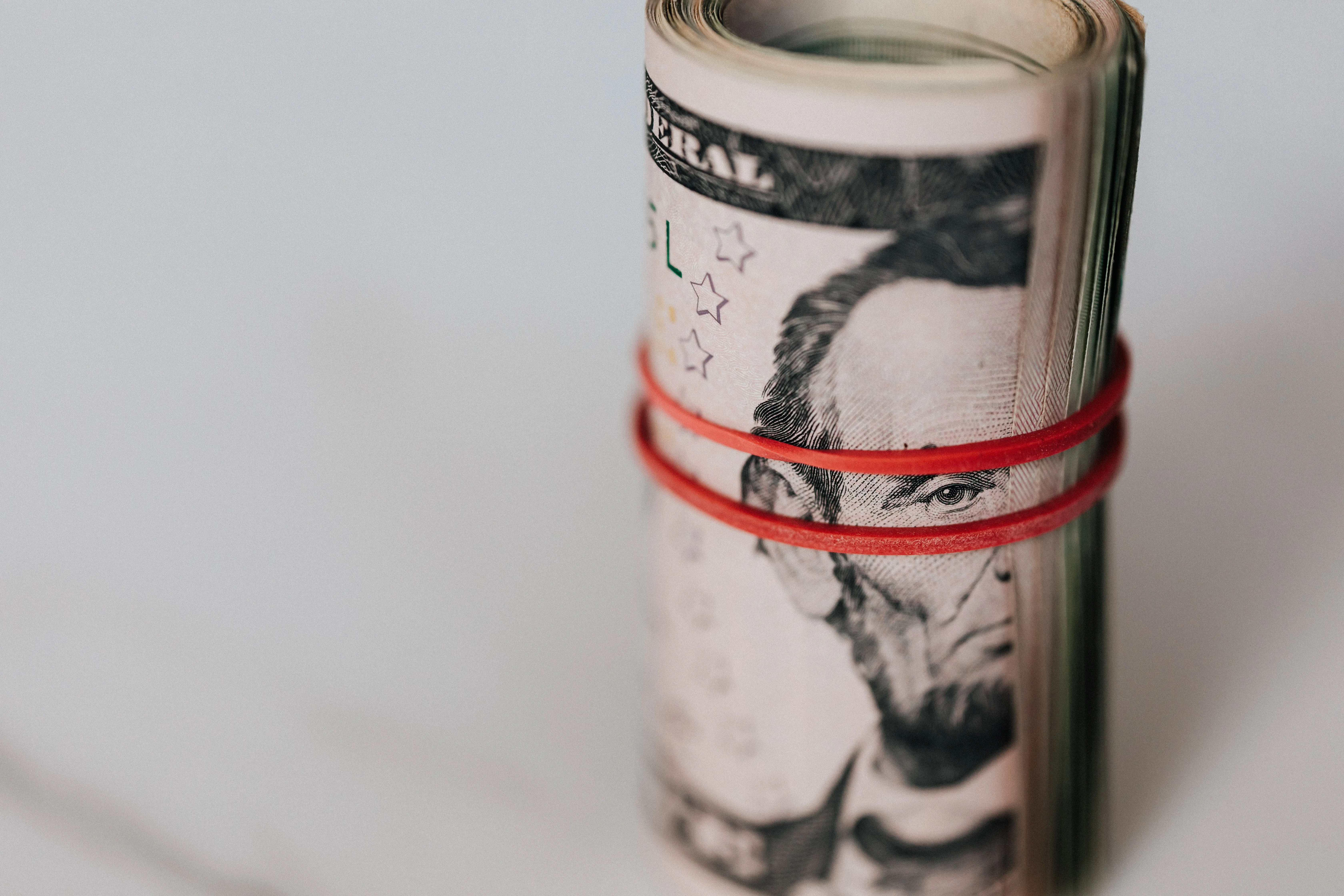 Depósitos vs fondos de inversión 2026: qué conviene más